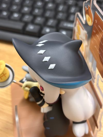 明日方舟 来份甜点Q版系列 斯卡蒂