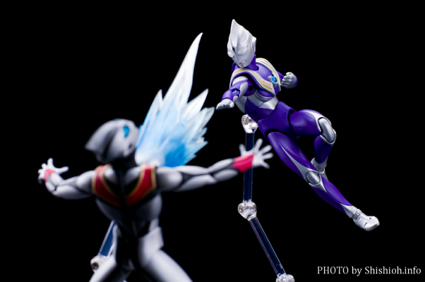 ULTRA-ACT 迪迦奥特曼 空中型+强力型