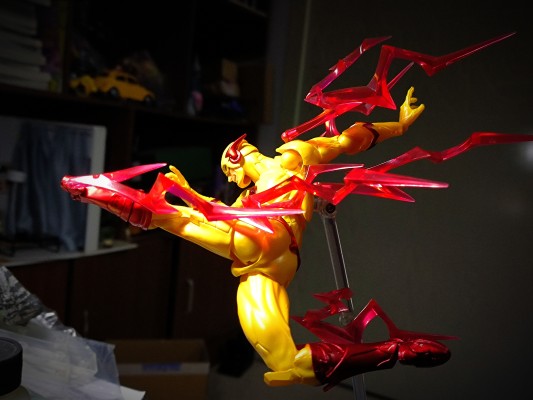 转轮科技系列 惊奇山口 逆闪电