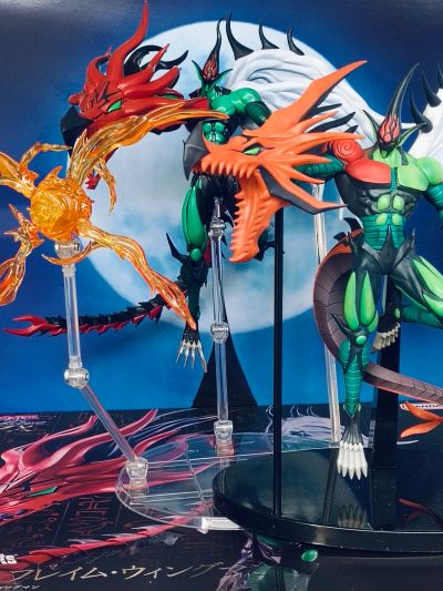 S.H.MonsterArts 元素－英雄 火焰翼人