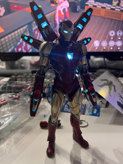 3Z0250 DLX 漫威无限传奇 钢铁侠 85号装甲