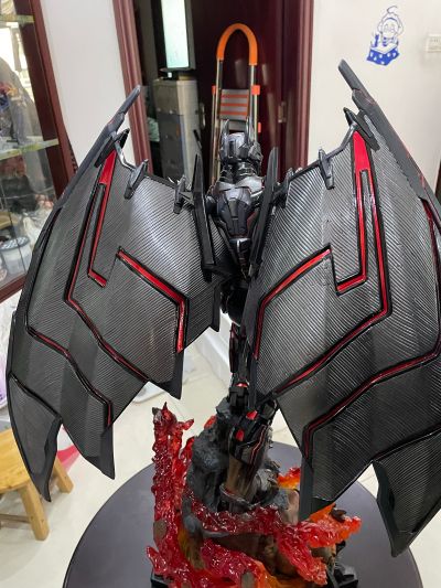 蝙蝠侠漫画 地狱蝙蝠装甲 JOSH NIZZI版