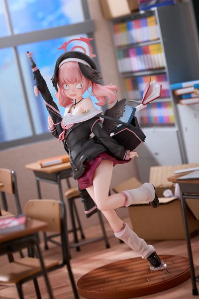 蔚蓝档案 下江小春