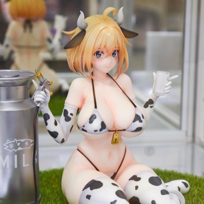 兔女郎服装计划 索菲亚· F· 希琳 奶牛纹比基尼