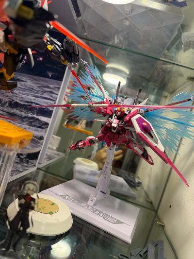 RG 1/144  拂晓高达（大鹫装备）