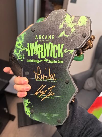 英雄联盟 双城之战 沃里克 1/7比例雕像