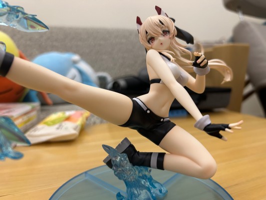 碧蓝航线 绫波 跃动飞踢！