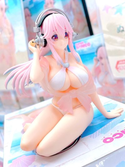 压泡面 超级索尼子 白色比基尼