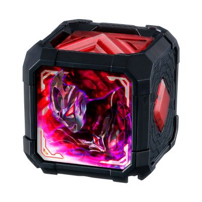 DX亚刻魔方Premium 亚刻奥特曼套装