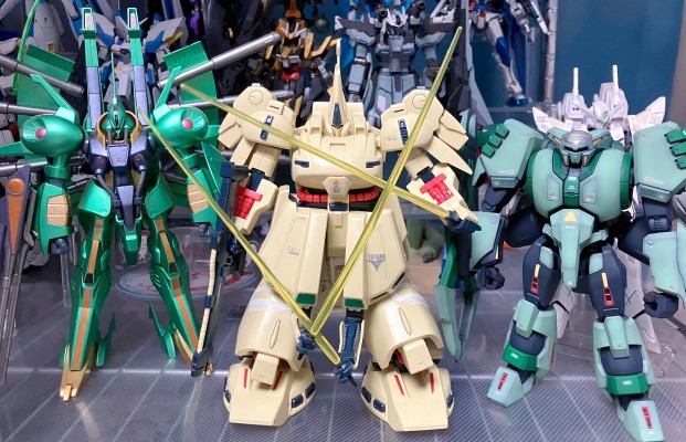 HG 1/144 玻利诺克·沙曼
