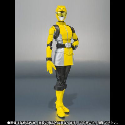 S.H.Figuarts 黄色捍卫者与兔田·蕾塔丝（暂译）