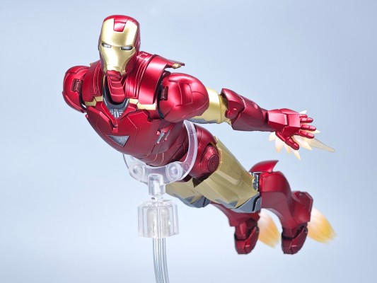 S.H.Figuarts 钢铁侠 Mk6 -《BATTLE DAMAGE》 EDITION-（复仇者联盟）