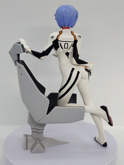 EVA新剧场版 绫波丽 PM Figure 