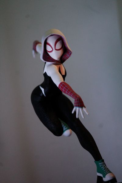 Luminasta 蜘蛛侠：纵横宇宙 蜘蛛格温