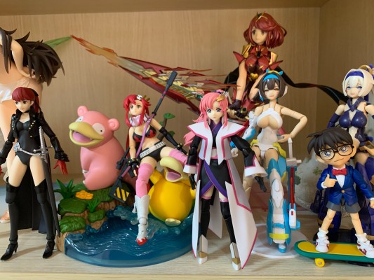 S.H.Figuarts  拉克丝·克莱茵（孔帕斯指挥官外套）