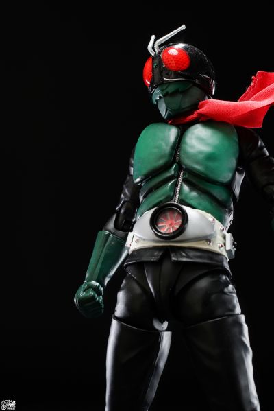 S.H.Figuarts（真骨雕制法）  假面骑士1号（樱岛版）