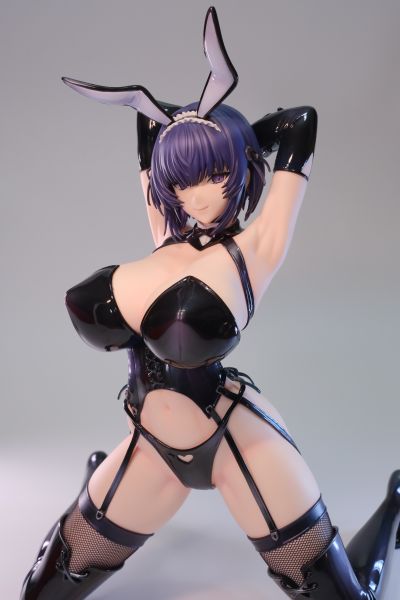 漆原紫乃 兔女郎