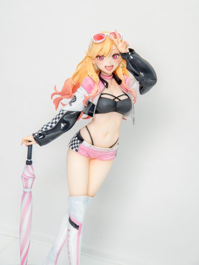 更衣人偶坠入爱河 动画版 喜多川海梦 赛车女郎