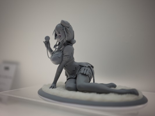 尘白禁区 恩雅 轻语疗法 1/7比例手办