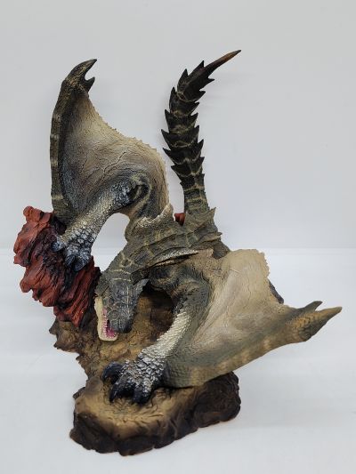 CAPCOM FIGURE BUILDERクリエイターズモデル 怪物猎人 轰龙 Subspecies 