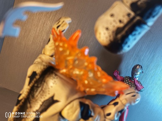 ULTRA-ACT 麦克斯奥特曼 艾雷王