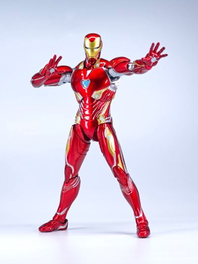 MAFEX 编号178 复仇者联盟3：无限战争 钢铁侠 50号装甲