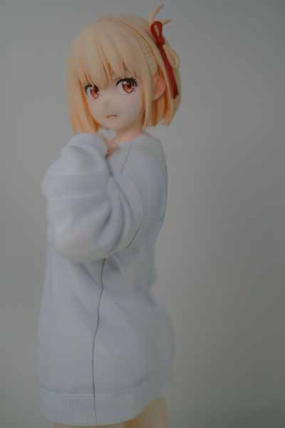 莉可丽丝 井上泷奈 Oversize运动衫