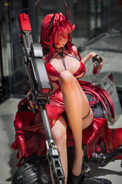 胜利女神：新的希望 小红帽 荒诞红