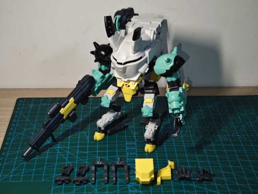 HG 机动战士高达 铁血的奥尔芬斯 月钢 ASW-G-56 吉蒙里高达