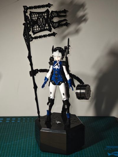 Chitocerium VI-carbonia lonsdaleite