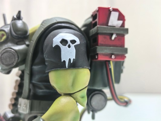 战锤40000 欧克蛮人特种兵 通讯小子瓦祖克