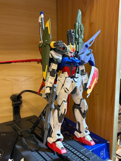 MG  高达基地限定 机动战士高达SEED 完美强袭高达 斩舰刀装备型