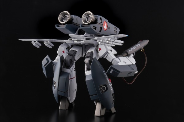 A-Action 超时空要塞 VF-1J 可动模型 半人机模式