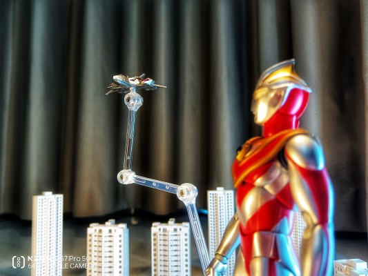 ULTRA-ACT 盖亚奥特曼+XIG希格队战斗机套装