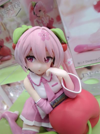 樱花未来 Desktop Cute人偶 ~樱桃抱枕造型~