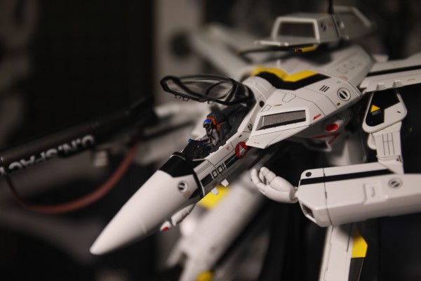 3Z0305 ROBO道 太空堡垒 VF-1S 变形战斗机（罗伊·福克）