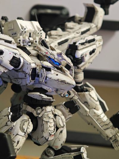 V.I.系列 装甲核心 莱茵亚克 白色闪光