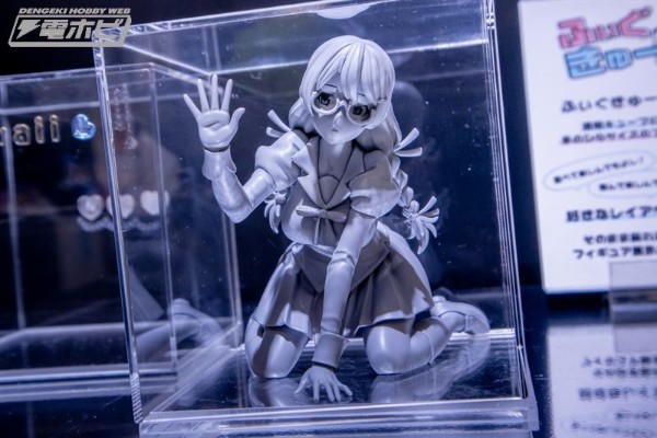 手办立方体 物语系列 羽川翼