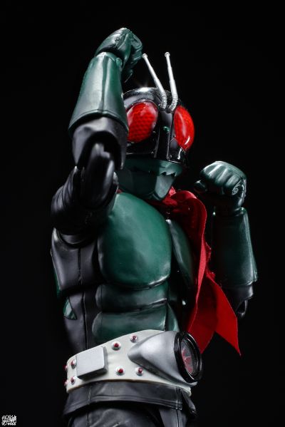 S.H.Figuarts（真骨雕制法）  假面骑士1号（樱岛版）