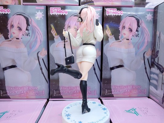 超级索尼子 Trio-Try-iT珍藏人偶-冬日回忆-