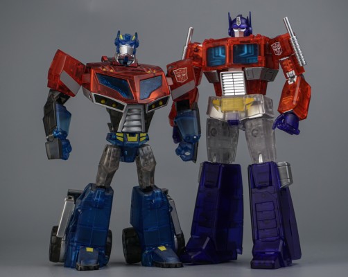 AMK Pro系列 变形金刚：G1 擎天柱 彩透版