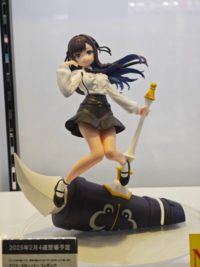 虽然是公会的柜台小姐， 但因为不想加班所以打算独自讨伐迷宫头目 亚莉纳·可洛瓦 珍藏人偶