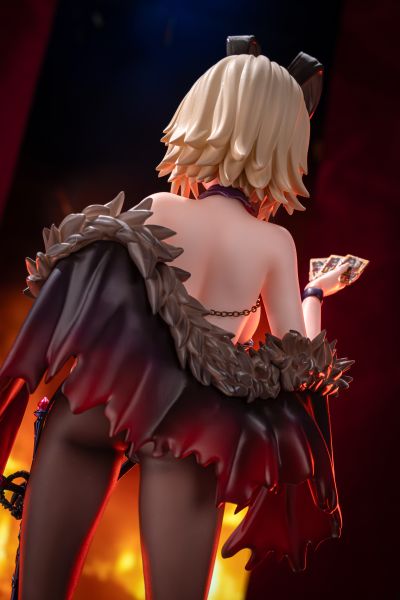 命运-冠位指定 兔女郎  复仇者-贞德 [Alter]