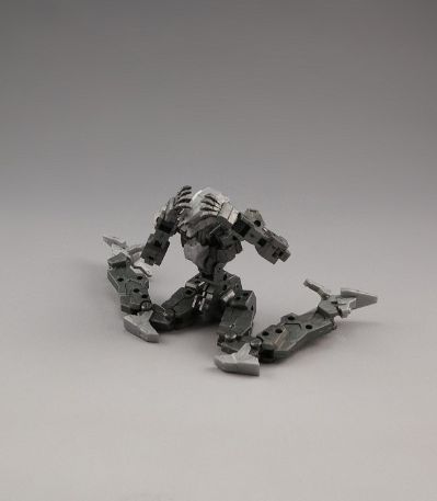 机甲少女 驱狼九式