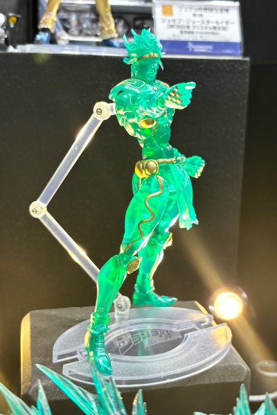 超像可动 JOJO的奇妙冒险 第三部 星辰斗士 白金之星 金色透明版