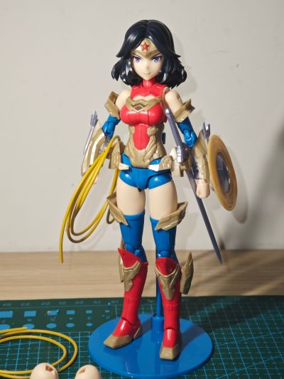 机甲少女 猩红魔鹫 旗袍