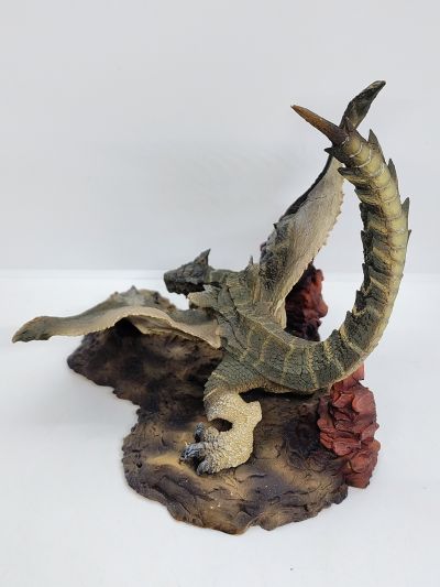 CAPCOM FIGURE BUILDERクリエイターズモデル 怪物猎人 轰龙 Subspecies 