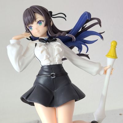 虽然是公会的柜台小姐， 但因为不想加班所以打算独自讨伐迷宫头目 亚莉纳·可洛瓦 珍藏人偶