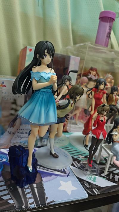 青春猪头少年系列 樱岛麻衣 宝石连衣裙