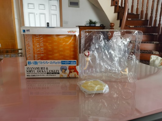 BEACH QUEENS EVA 绫波丽 Pearl Color Edition